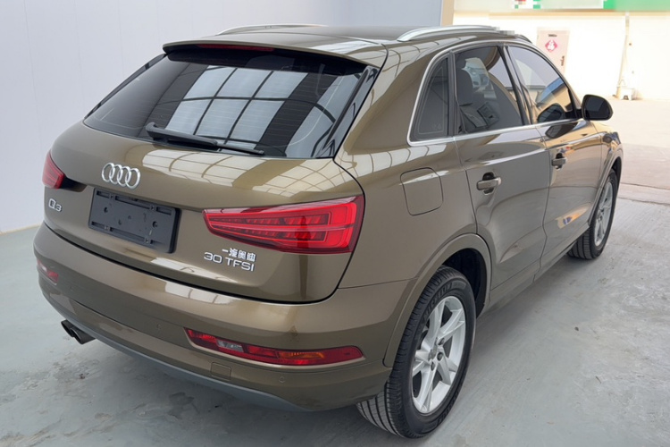 Audi Q3 2018 #6 Audi Q3 2018 car image #6