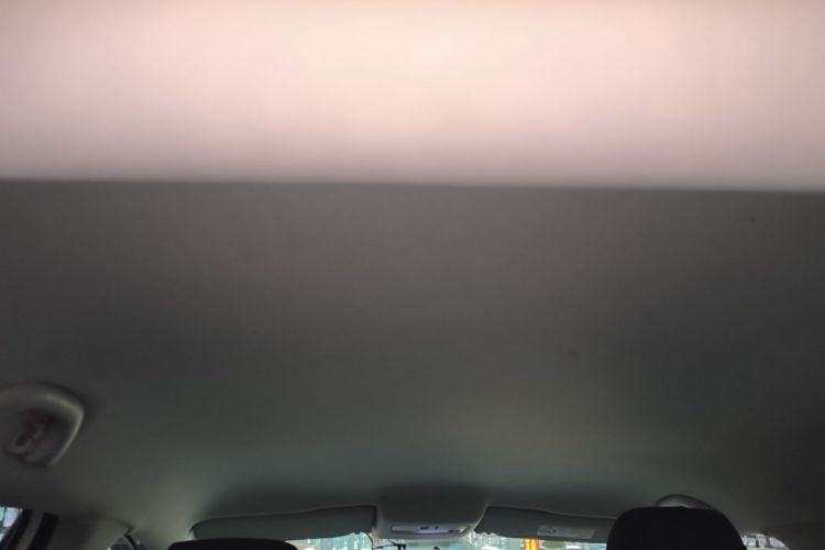 Volkswagen Polo 2018 car image #18
