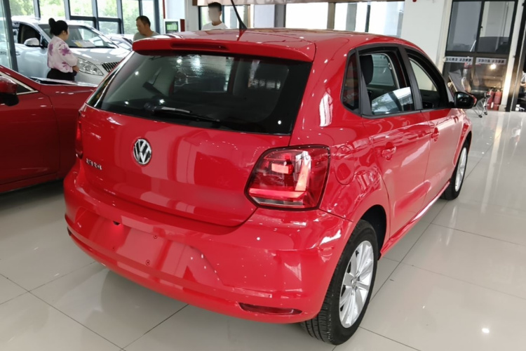 Volkswagen Polo 2015 #7 Volkswagen Polo 2015 car image #7