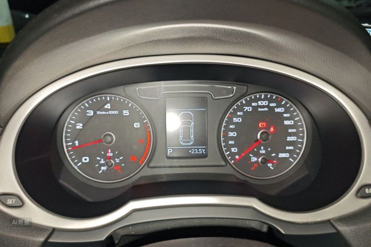 Audi Q3 2018 #13 Audi Q3 2018 car image #13