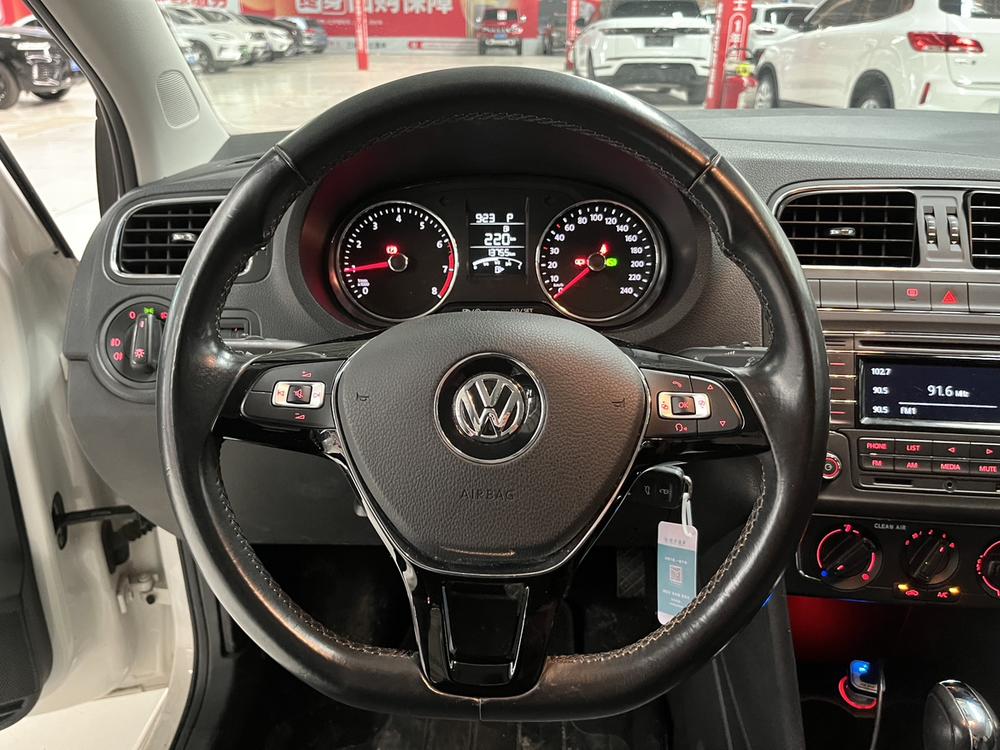 Volkswagen Polo 2016 #14 Volkswagen Polo 2016 صورة سيارة #14