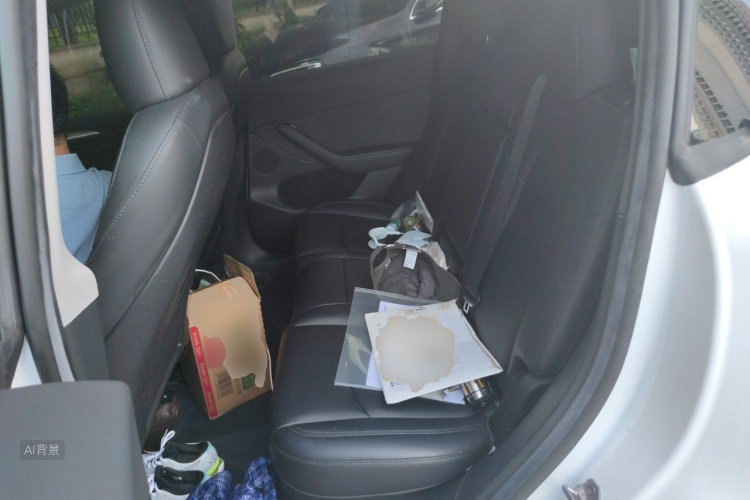 Tesla Model Y 2023 #19 Tesla Model Y 2023 car image #19