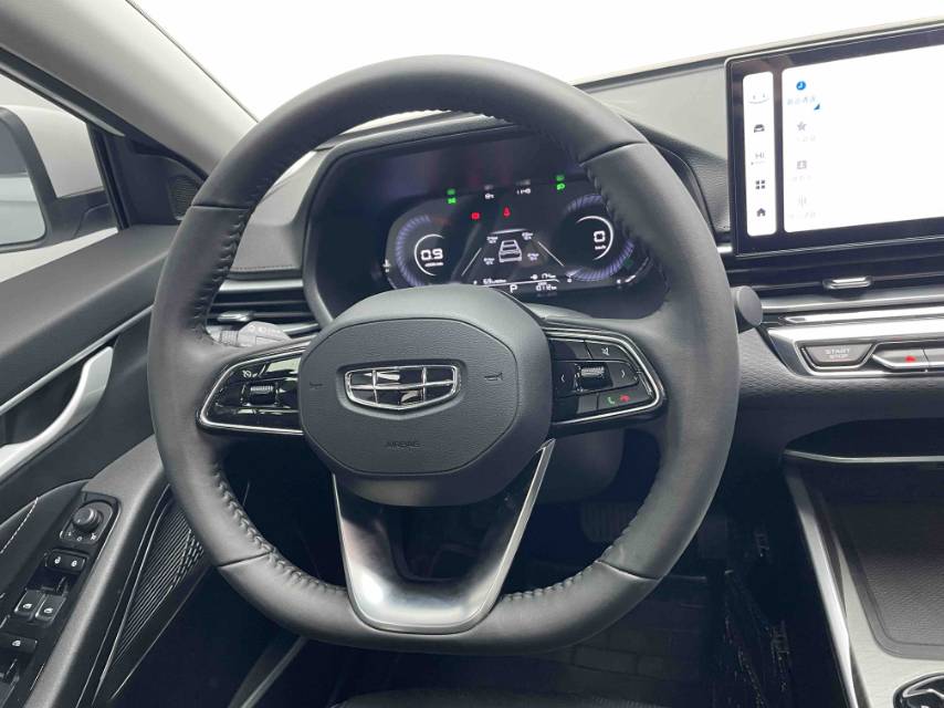 GEELY Emgrand 2024 car image #9