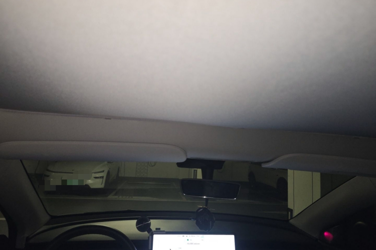 Tesla Model Y 2021 #16 Tesla Model Y 2021 car image #16
