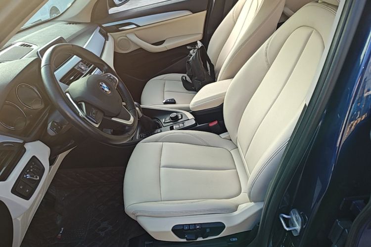 BMW X1 2019 #19 BMW X1 2019 car image #19