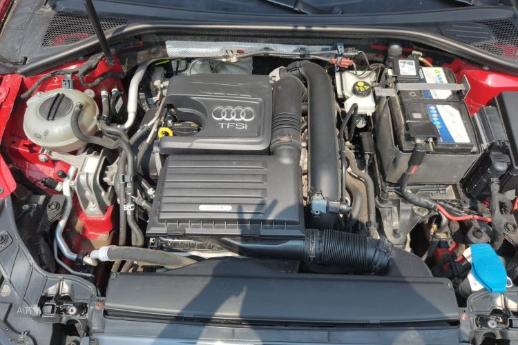Audi A3 2018 car image #22