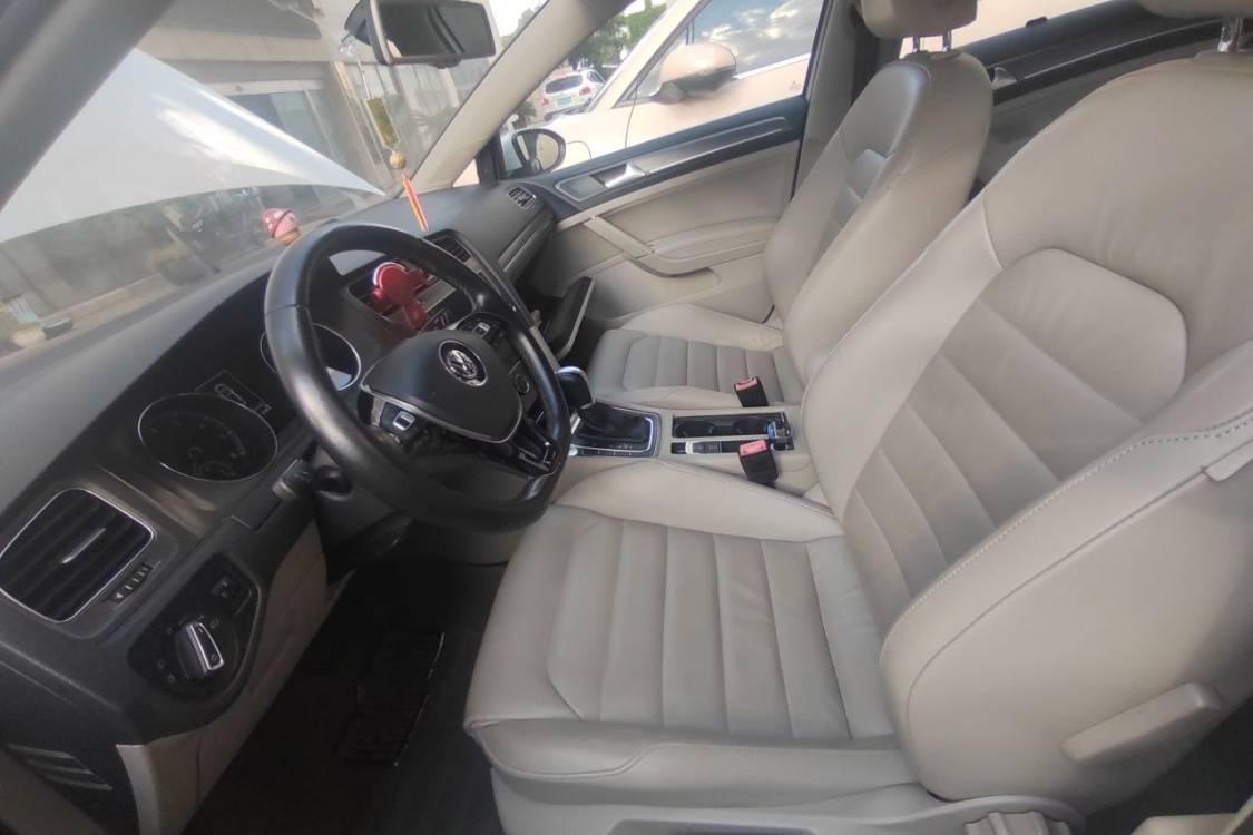 Volkswagen Golf 2015 car image #18