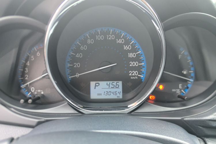 Toyota Vios 2017 immagine di auto #12