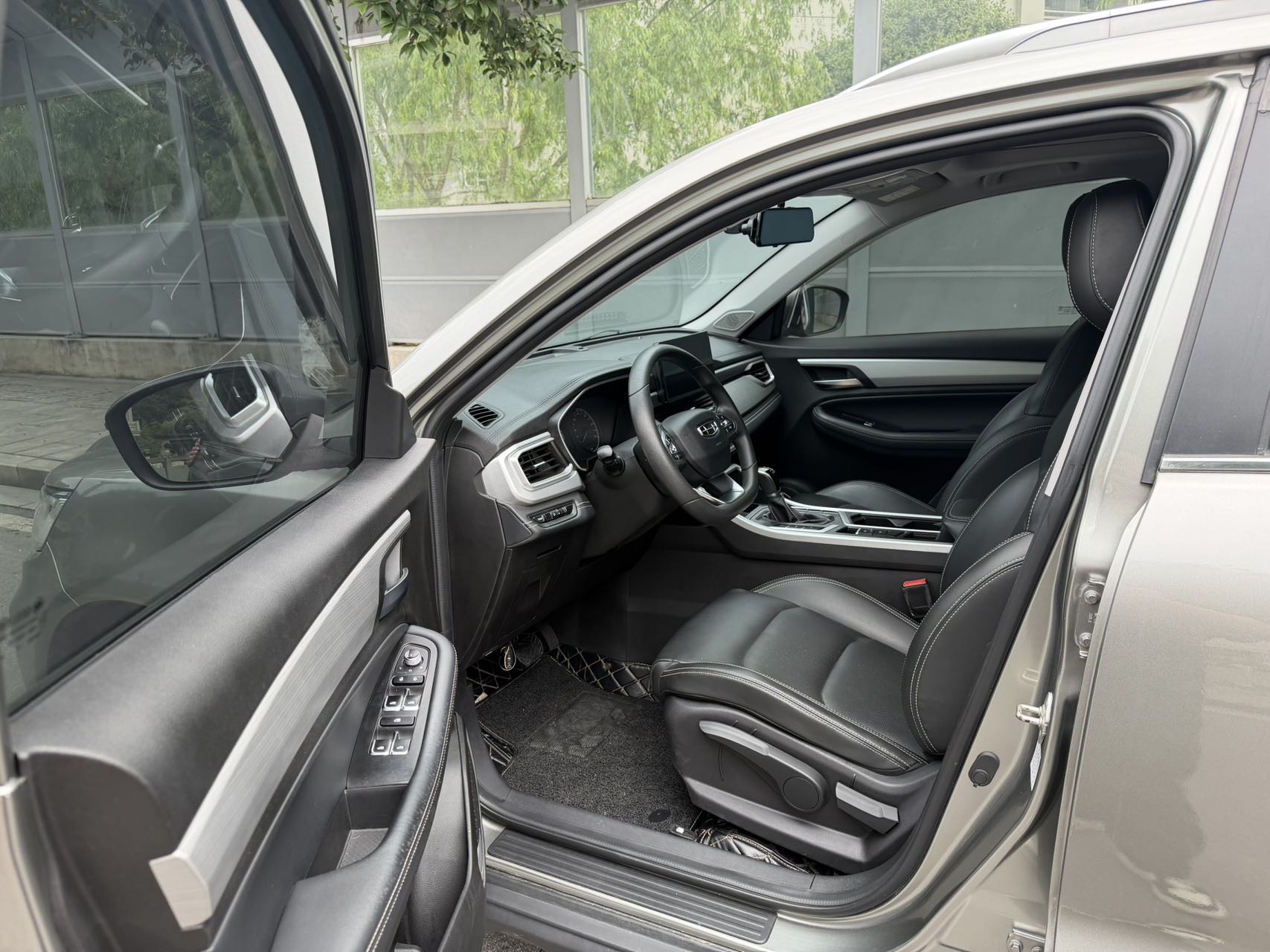 GEELY Vision X6 2021 #4 GEELY Vision X6 2021 imagem de carro #4