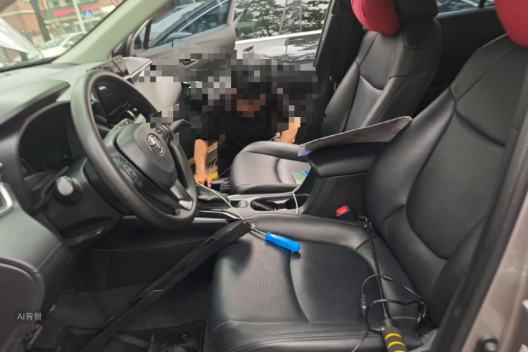 Toyota Corolla Cross 2024 изображение автомобиля #17