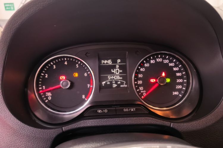 Volkswagen Polo 2016 #16 Volkswagen Polo 2016 car image #16