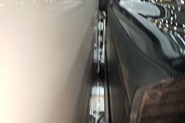 Tesla Model 3 2023 car image #27
