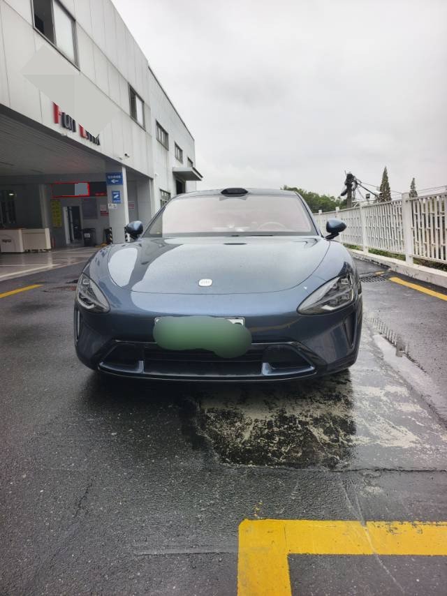 2025 car image #3
