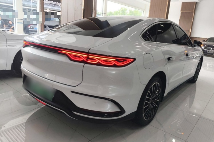 BYD Han 2023 #7 BYD Han 2023 immagine di auto #7