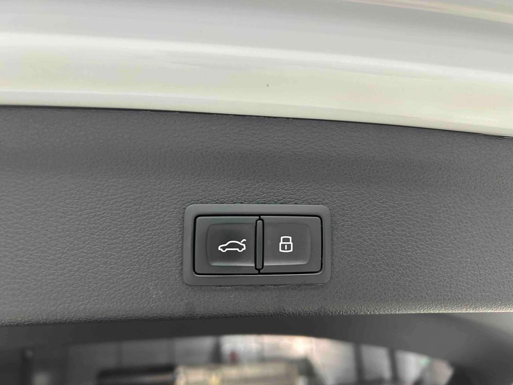 Audi Q3 2022 #17 Audi Q3 2022 car image #17