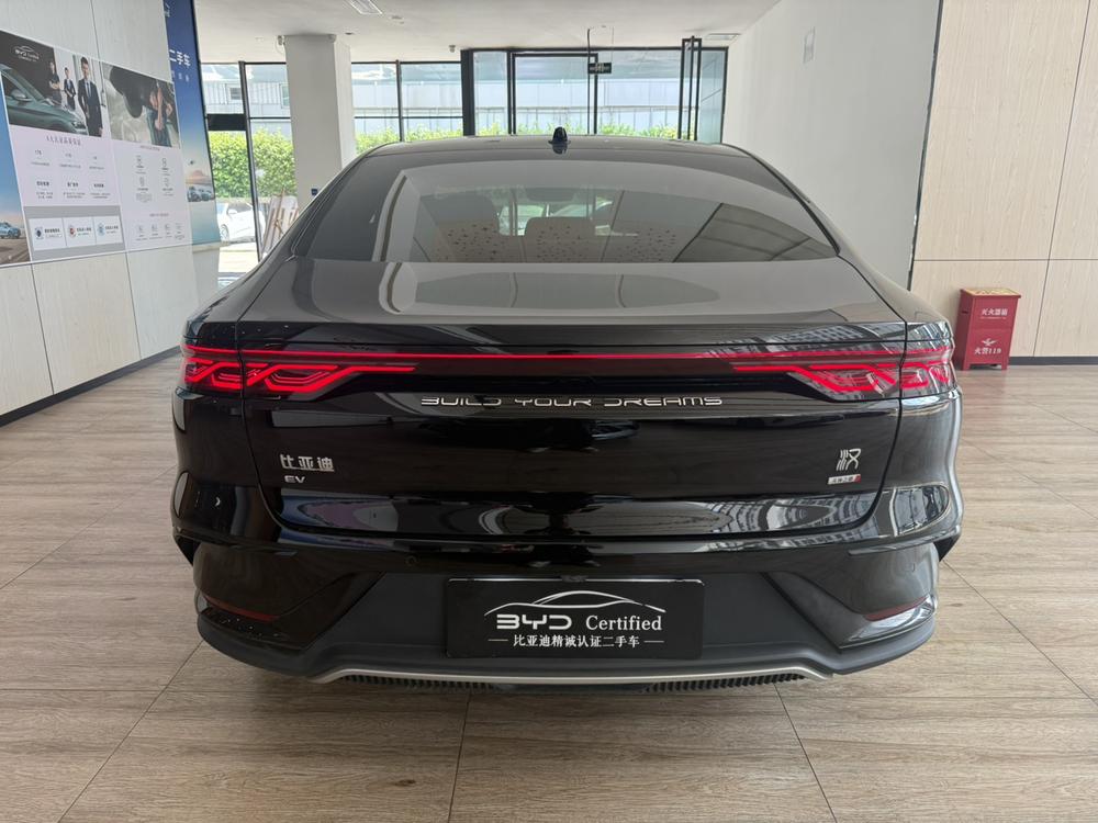 BYD Han 2025 car image #5