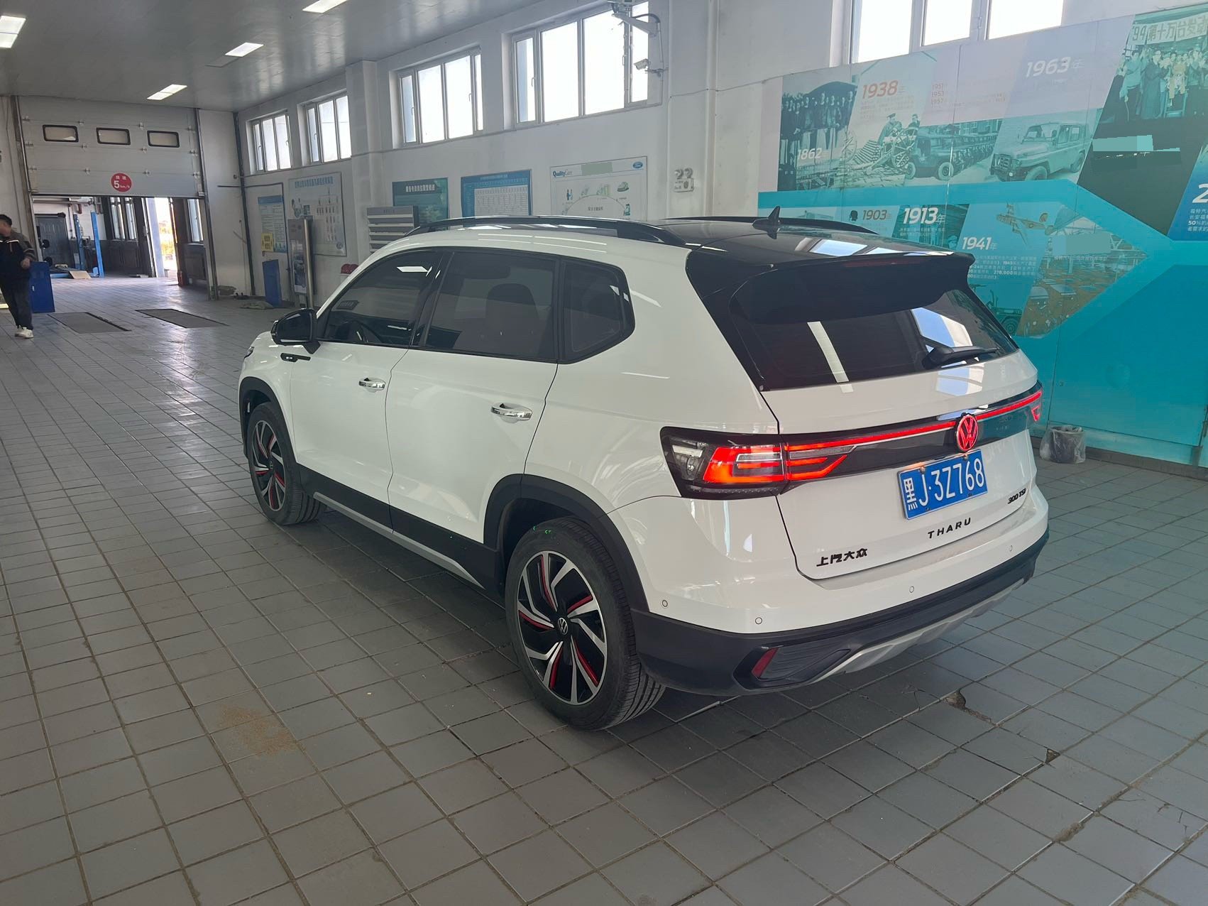 2023 #6 2023 immagine di auto #6