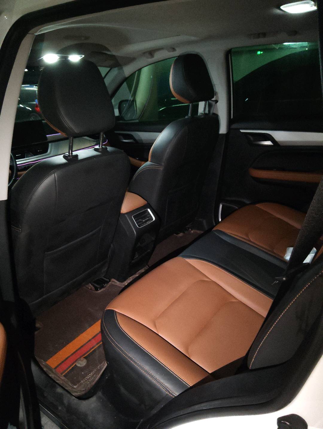 GEELY Vision X6 2021 car image #6