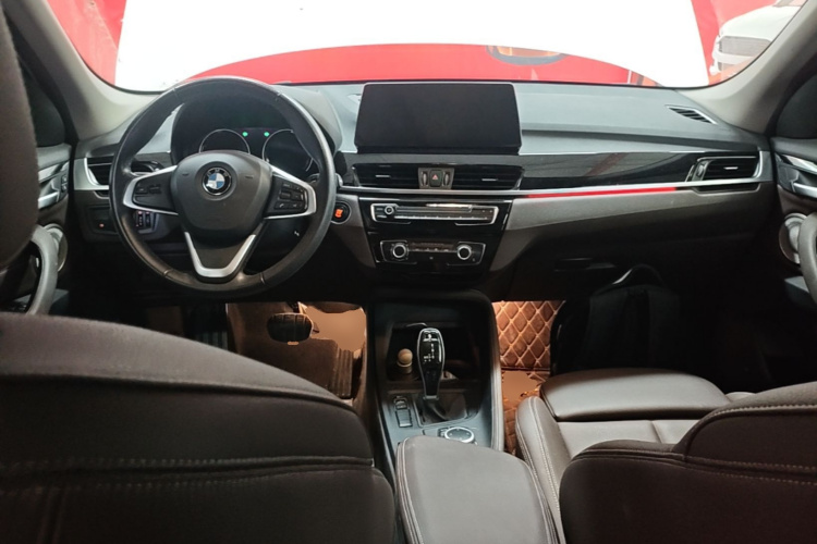 BMW X1 2021 #10 BMW X1 2021 immagine di auto #10