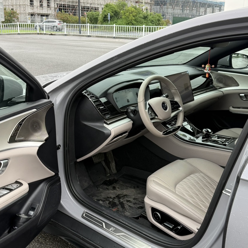 BYD Han 2024 car image #7
