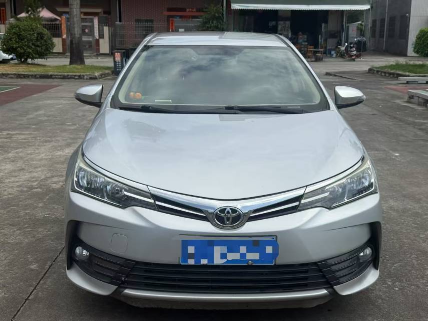 Toyota Corolla 2018 #2 Toyota Corolla 2018 immagine di auto #2