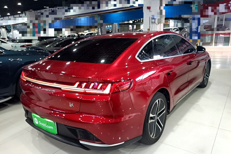 BYD Han 2021 صورة سيارة #7