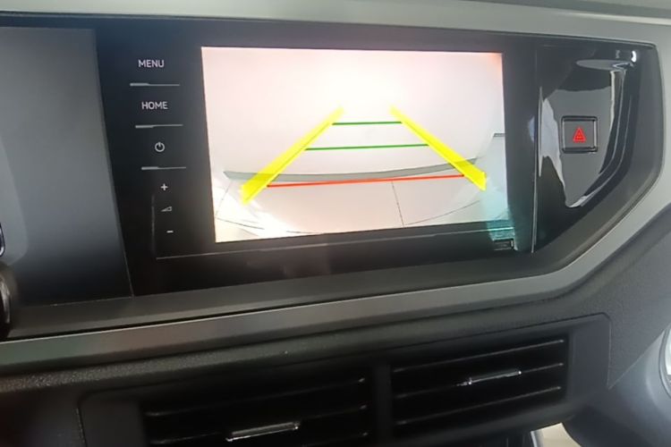Volkswagen Polo 2022 car image #13