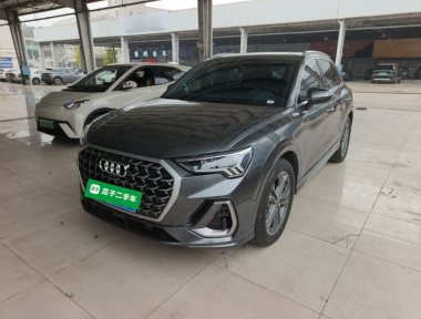 Audi Q3 2025 Audi Q3 2025 изображение автомобиля
