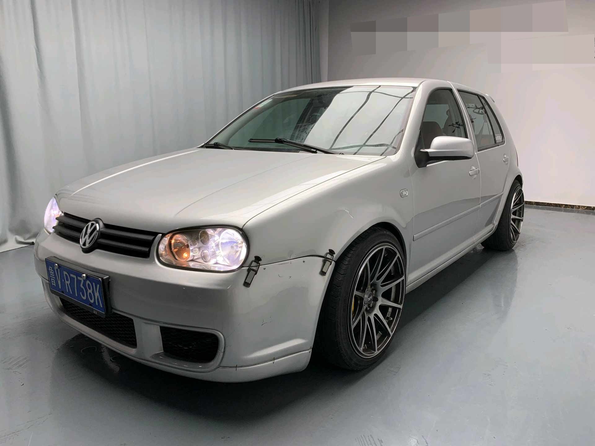 Volkswagen Golf 2004 Volkswagen Golf 2004 car image