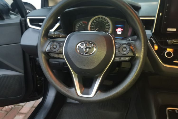 Toyota Corolla 2020 car image #12