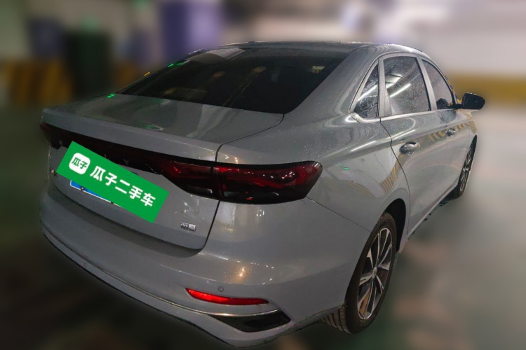 GEELY Emgrand 2025 car image #5
