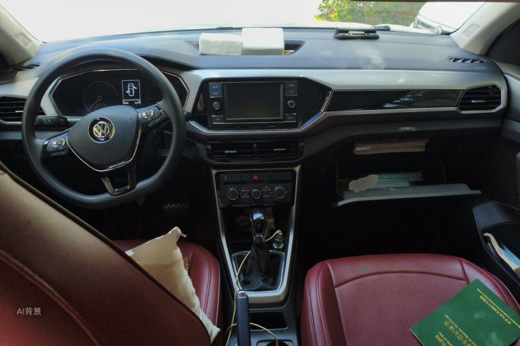 Volkswagen T-Cross 2020 #11 Volkswagen T-Cross 2020 immagine di auto #11
