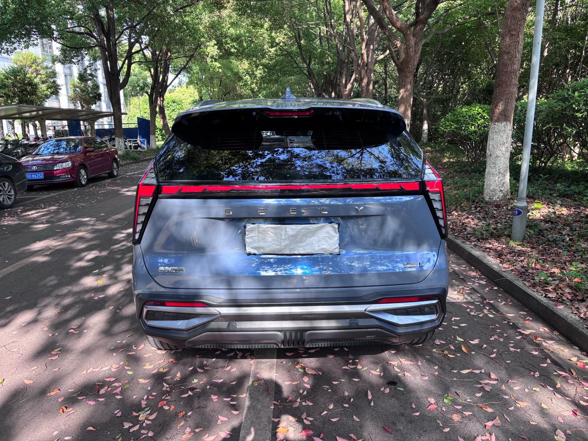 GEELY Boyue L 2023 car image #4