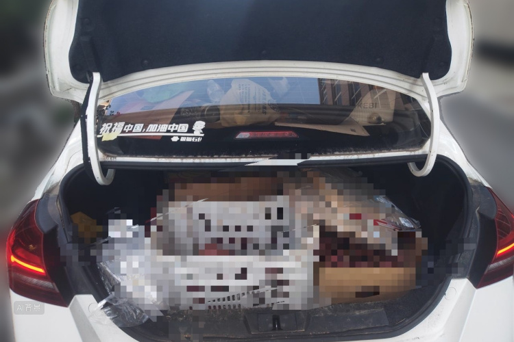 GEELY Emgrand 2021 #21 GEELY Emgrand 2021 car image #21