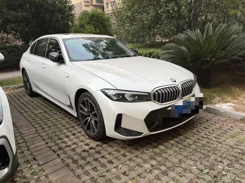 BMW 3 Series 2023 #3 BMW 3 Series 2023 immagine di auto #3