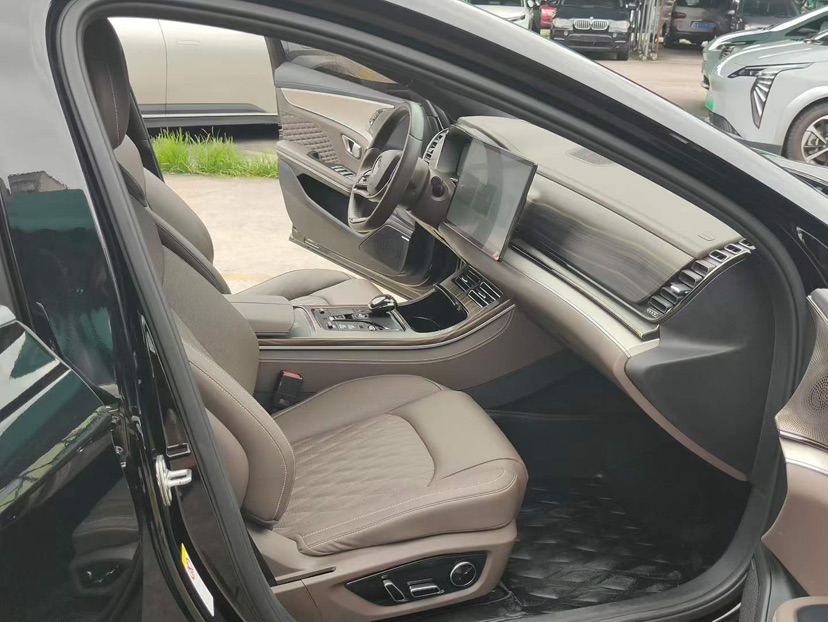 BYD Han 2023 car image #8