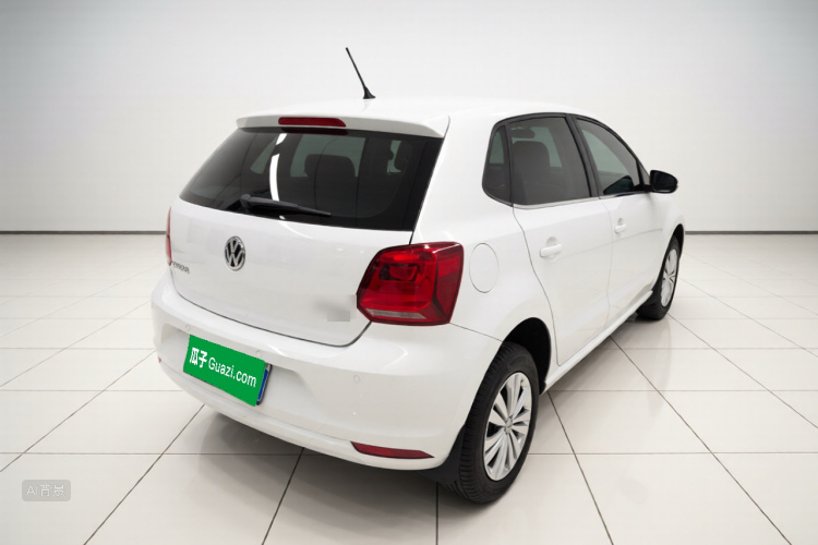 Volkswagen Polo 2019 car image #7