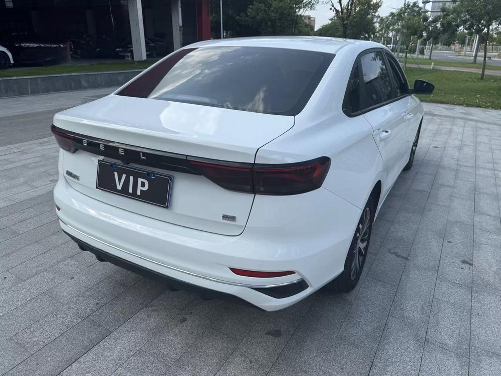 GEELY Emgrand 2021 car image #6