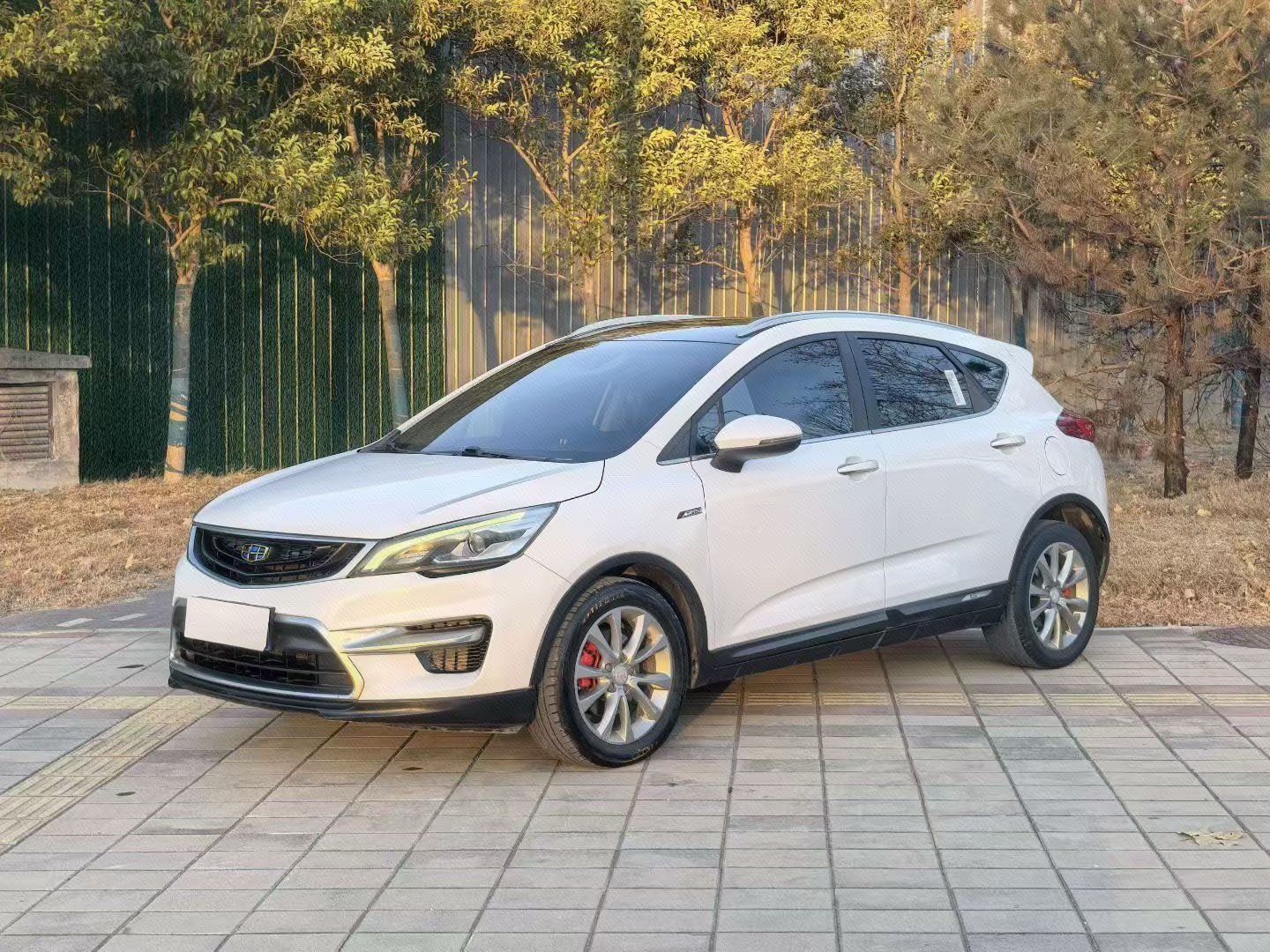 GEELY Emgrand GS 2018 GEELY Emgrand GS 2018 car image