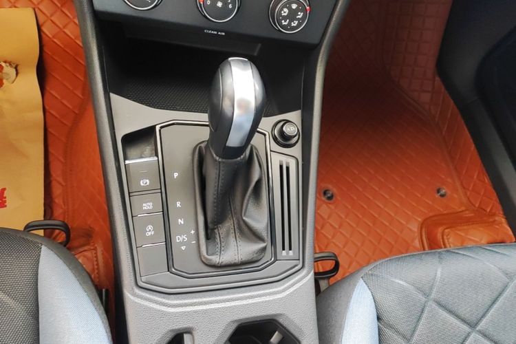 Volkswagen Lavida 2023 #14 Volkswagen Lavida 2023 صورة سيارة #14