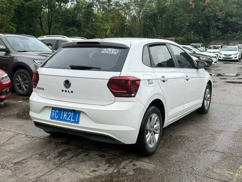 Volkswagen Polo 2019 car image #9