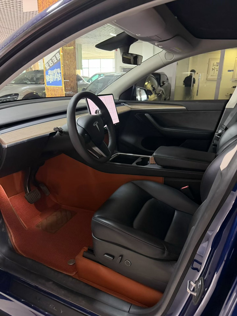 Tesla Model Y 2021 #4 Tesla Model Y 2021 car image #4