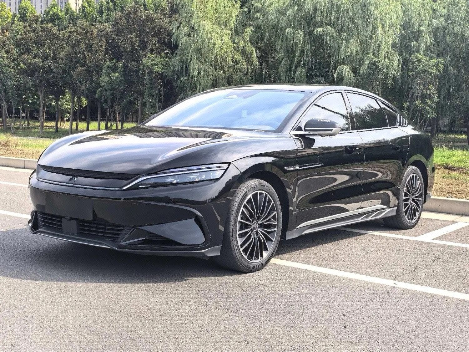 BYD Han 2023 BYD Han 2023 car image