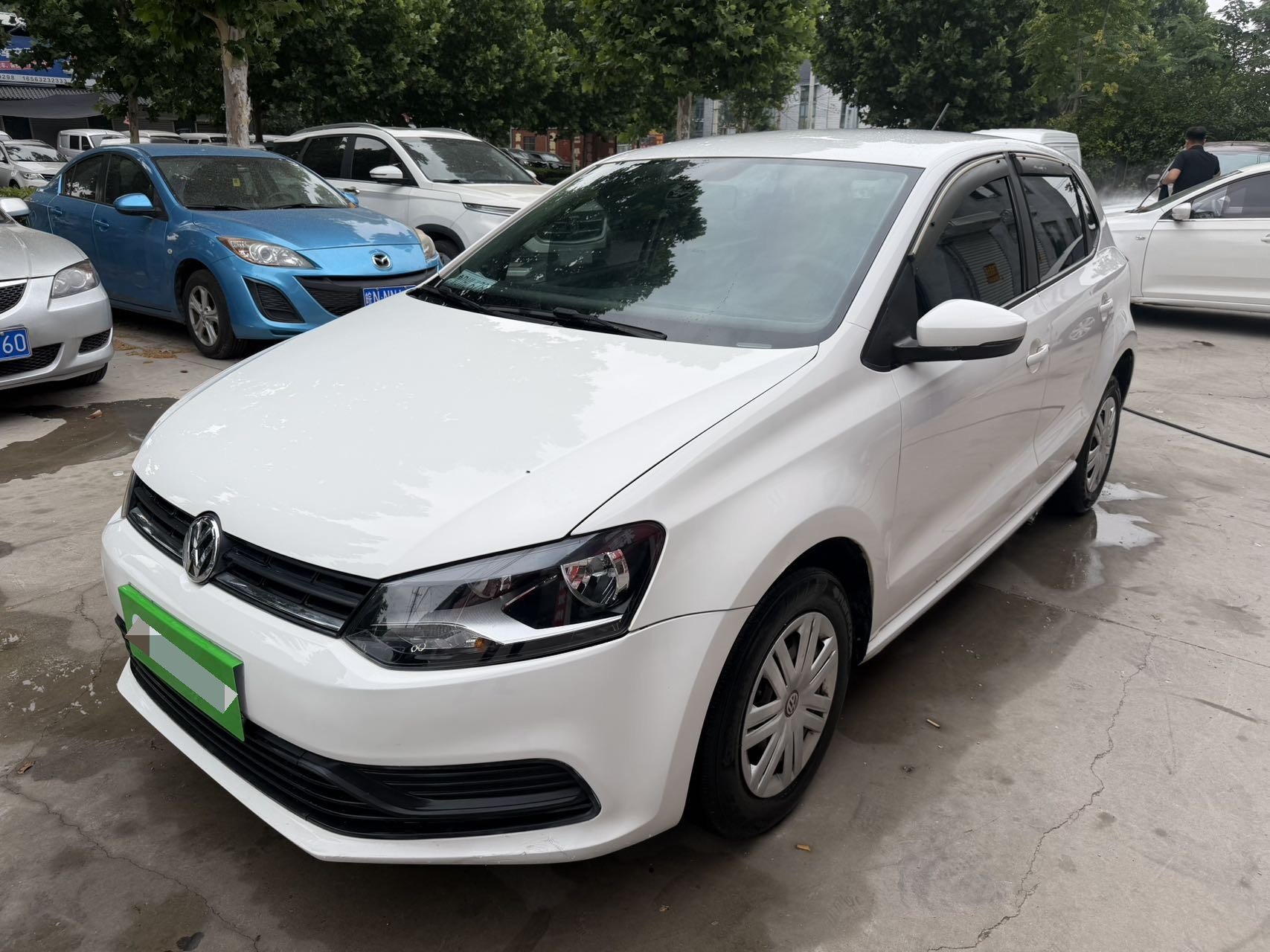 Volkswagen Polo 2018 car image 