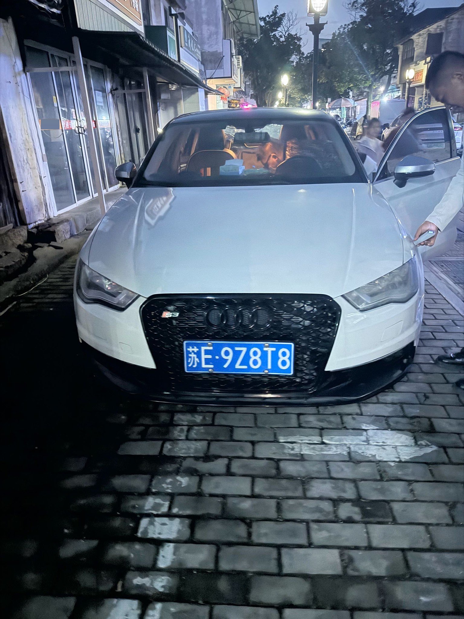 2017 image de voiture #2