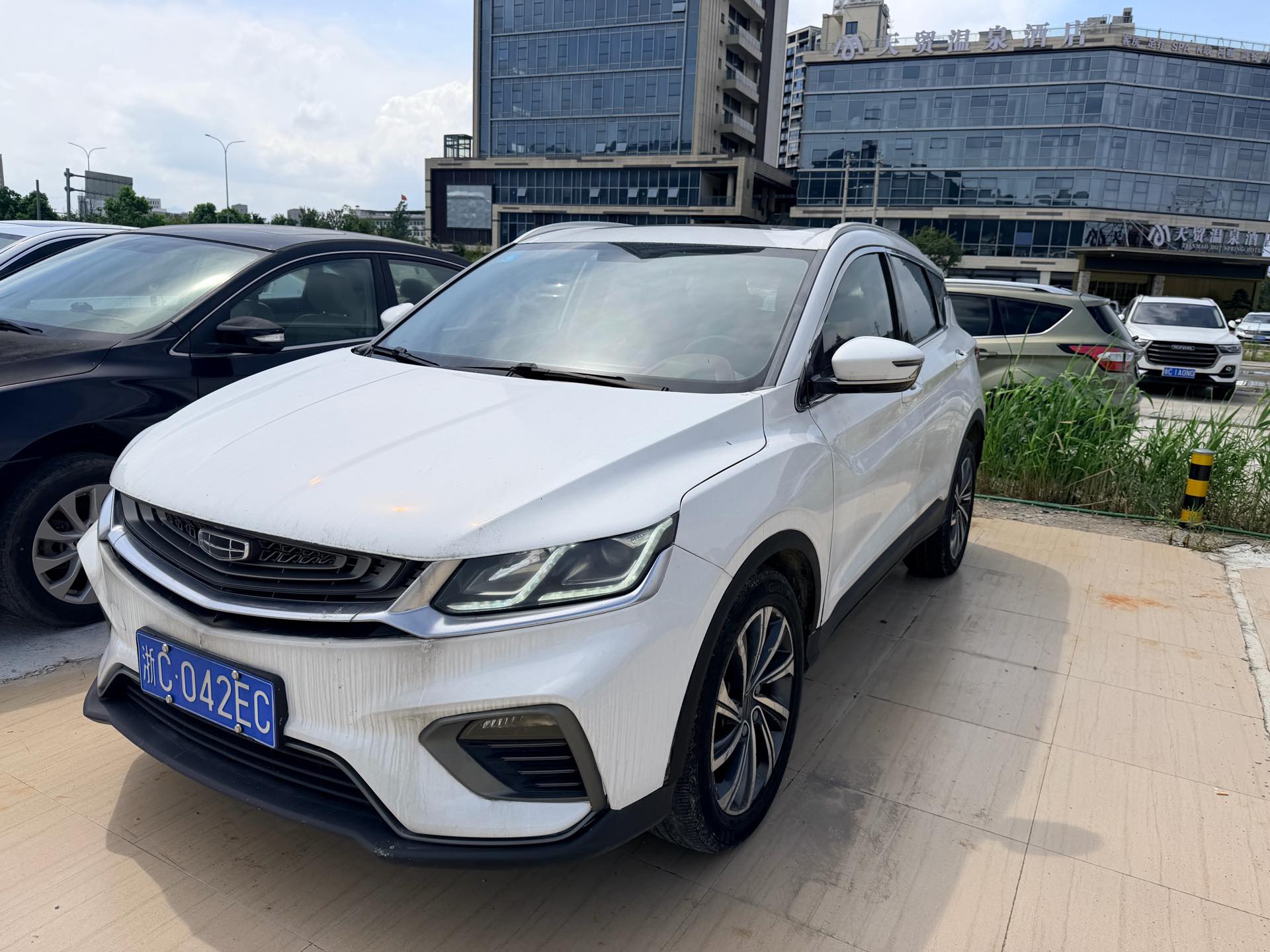 GEELY Coolray 2019 car image 
