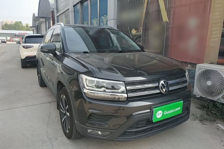 Volkswagen Tharu 2023 car image #4