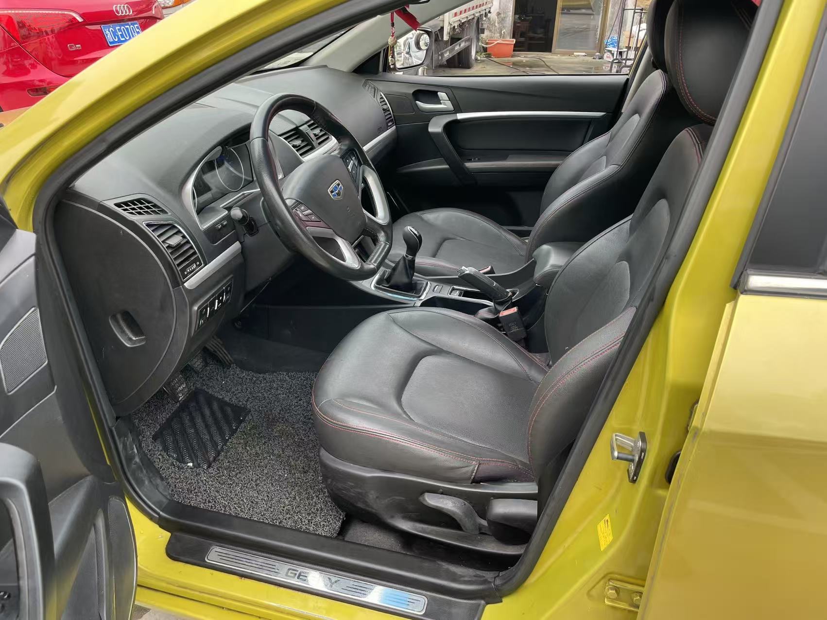 GEELY Emgrand 2015 car image #3