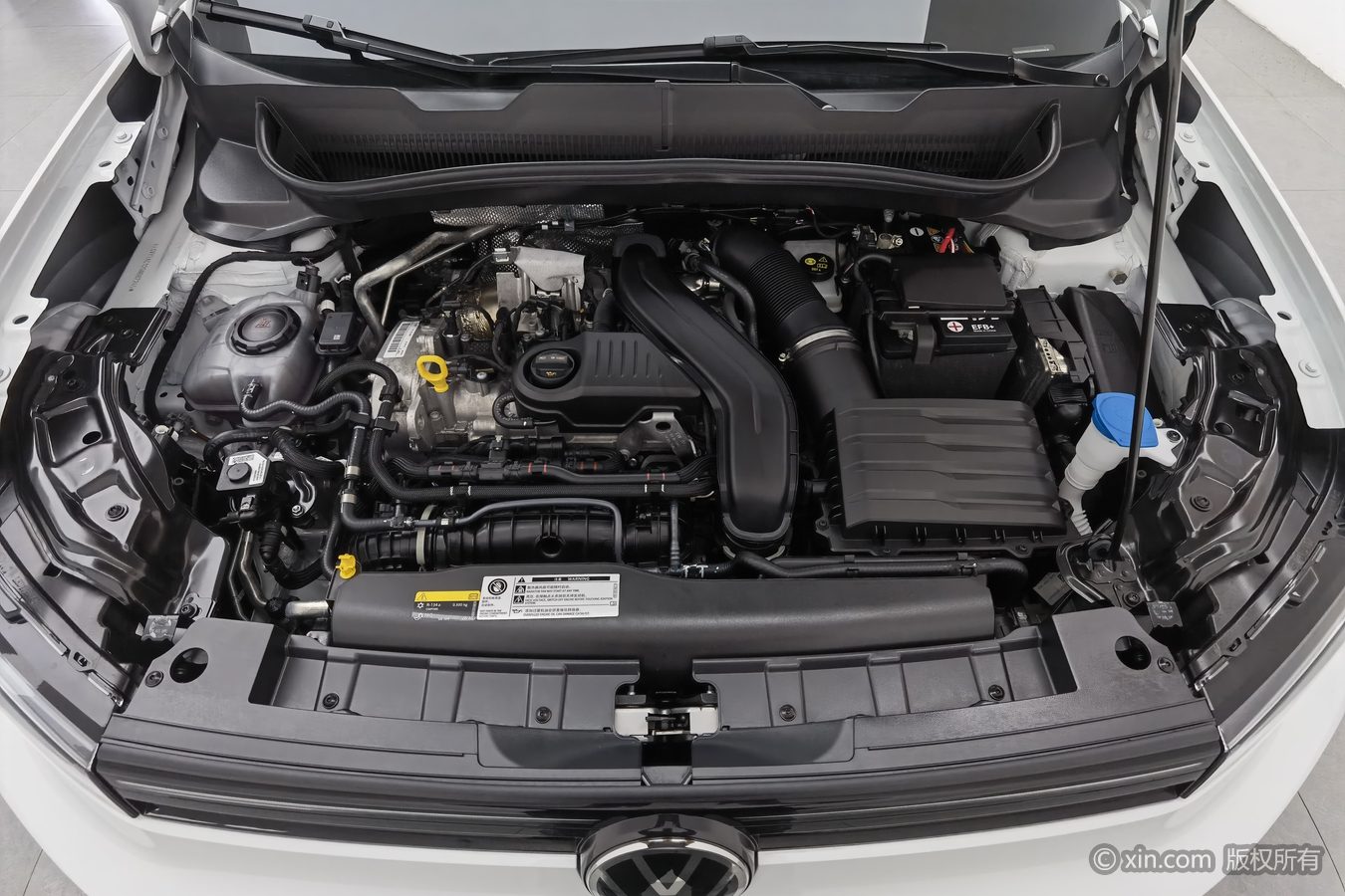 Volkswagen Tharu 2026 car image #18