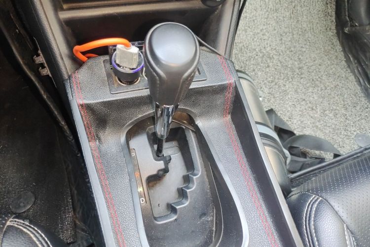 Toyota Vios 2020 car image #16